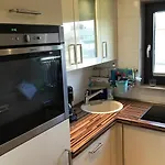 E13 Mit Garten- Terrasse Und Deichbli By Interhome *