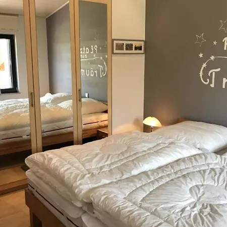 Dom wakacyjny E13 Mit Garten- Terrasse Und Deichbli By Interhome Grosswurden