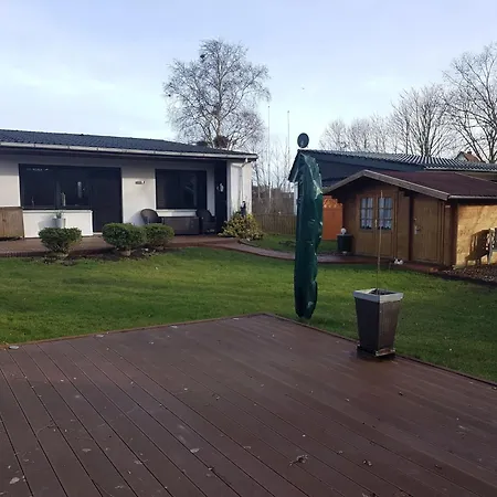 Dom wakacyjny E13 Mit Garten- Terrasse Und Deichbli By Interhome *